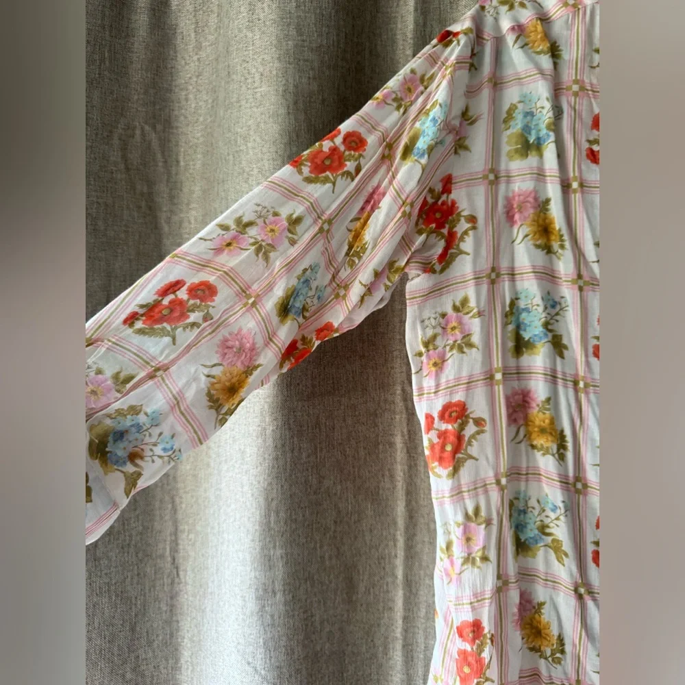 Spell Flora Shirt with Pink and Green Accents - Picture 6 of 6
